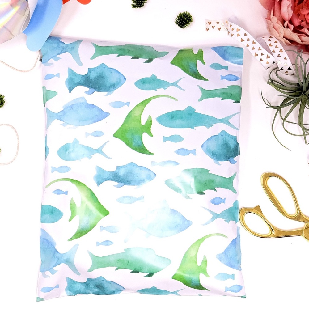 25 10X13 Marine Fish Poly Mailers PRICE IS FIRM - Picture 6 of 7